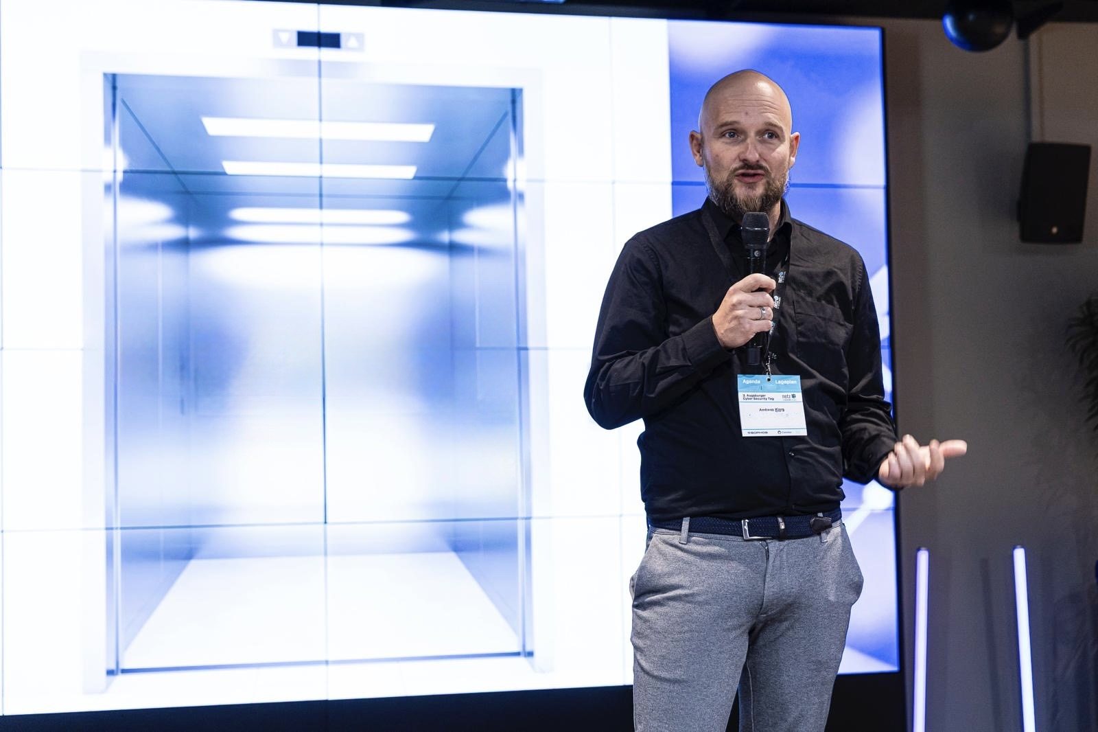 Elevator Pitch: ManageEngine als ganzheitliche IT-Management-Plattform, 3. Augsburger Cyber Security Tag, ausgerichtet von Netz16
